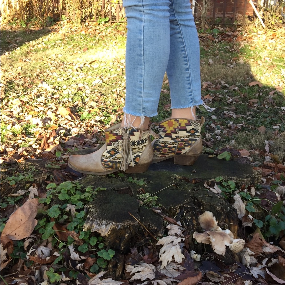 Leather & Navajo print ankle booties.